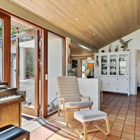 Holiday home 3 Bedroom Cozy In Jerup