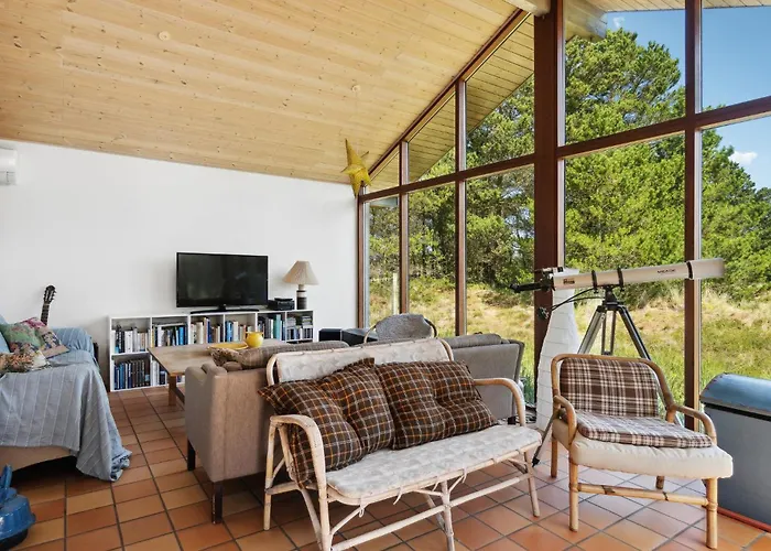3 Bedroom Cozy In Jerup